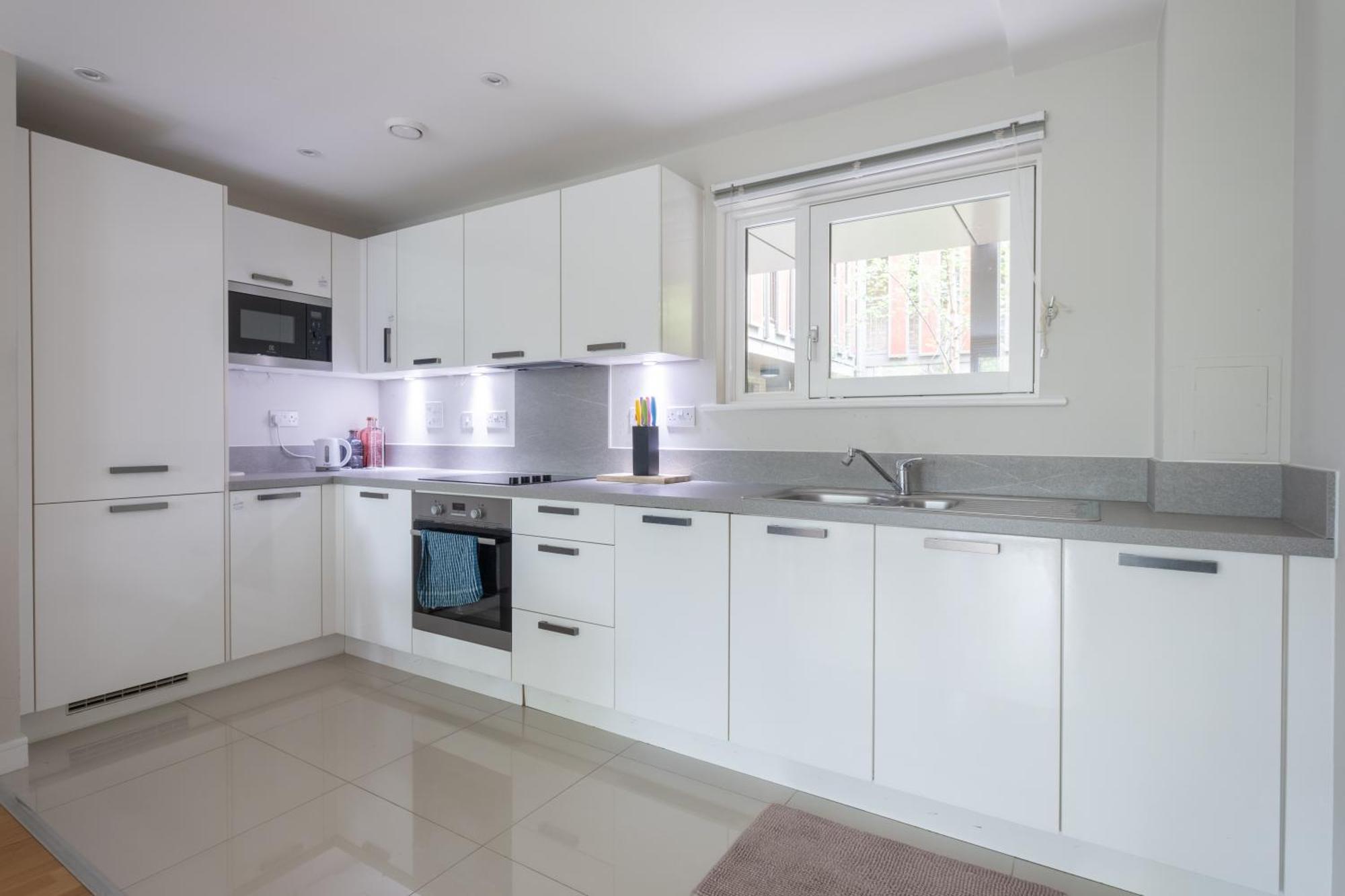 Brand New London Flat With Car Park Apartment Exterior photo